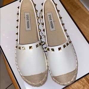 Steve Madden espadrille flats
